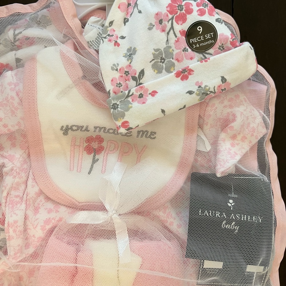 NWT: Laura Ashley Baby: 9 Piece Set. Size 3-6 months